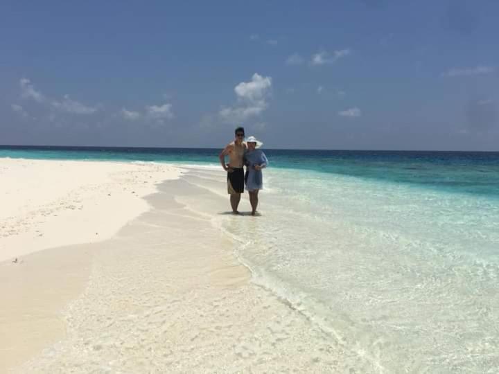Himandhoo Travel & Stays ภายนอก รูปภาพ
