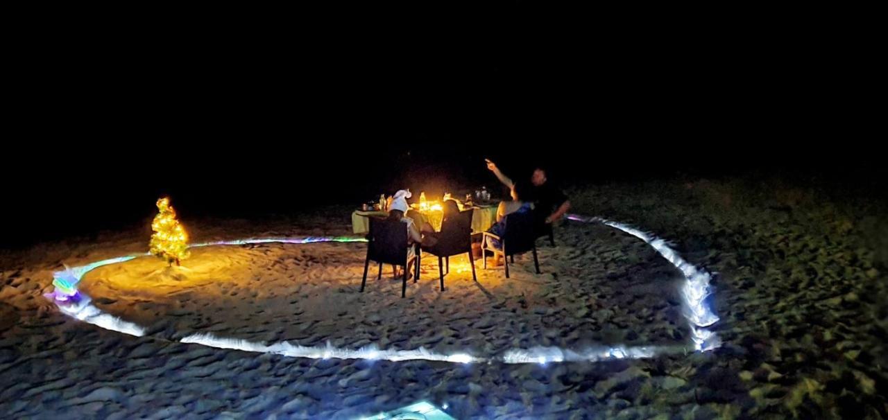 Himandhoo Travel & Stays ภายนอก รูปภาพ
