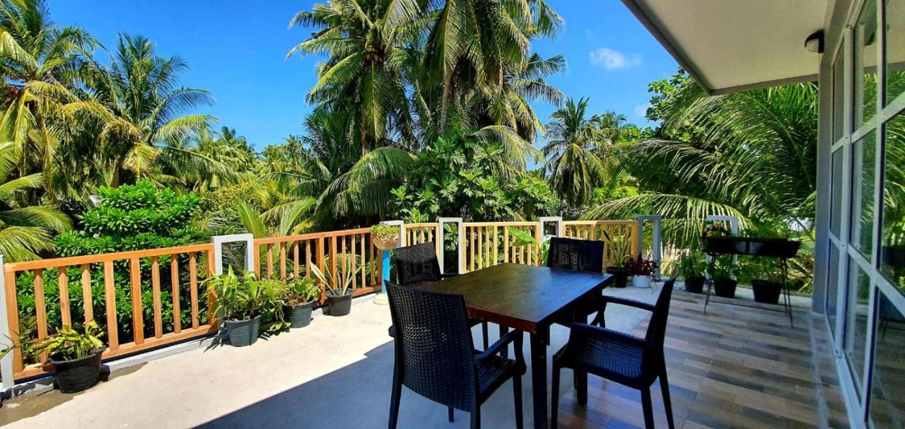 Himandhoo Travel & Stays ภายนอก รูปภาพ